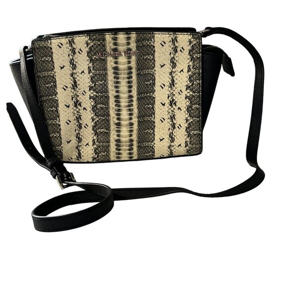 Michael Michael Kors Selma snakeskin print black leather crossbody medium bag - Picture 2 of 11